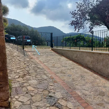Casa Mojn Ferienhaus Lerici