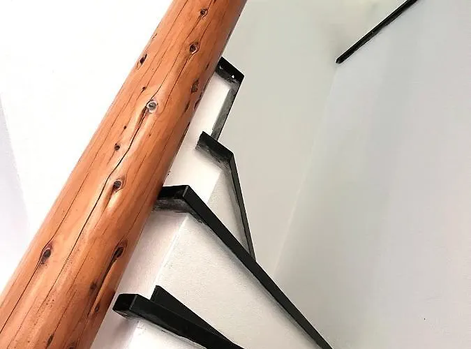 Casa Mojn * レーリチ