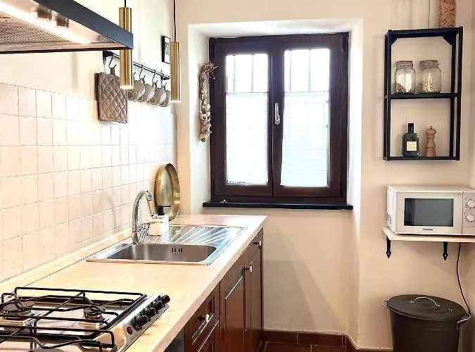 Casa Mojn 別荘 レーリチ