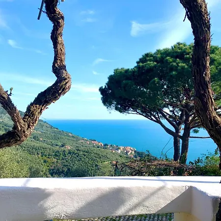 Casa Mojn Nyaraló Lerici